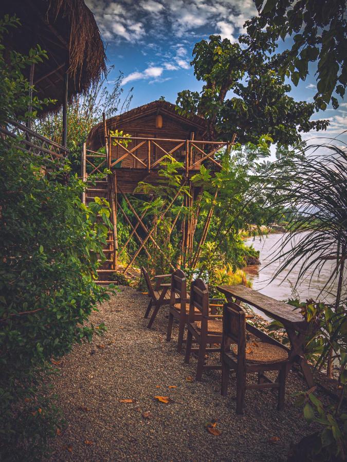 Happy Lemon Tree Lodge سوراها المظهر الخارجي الصورة